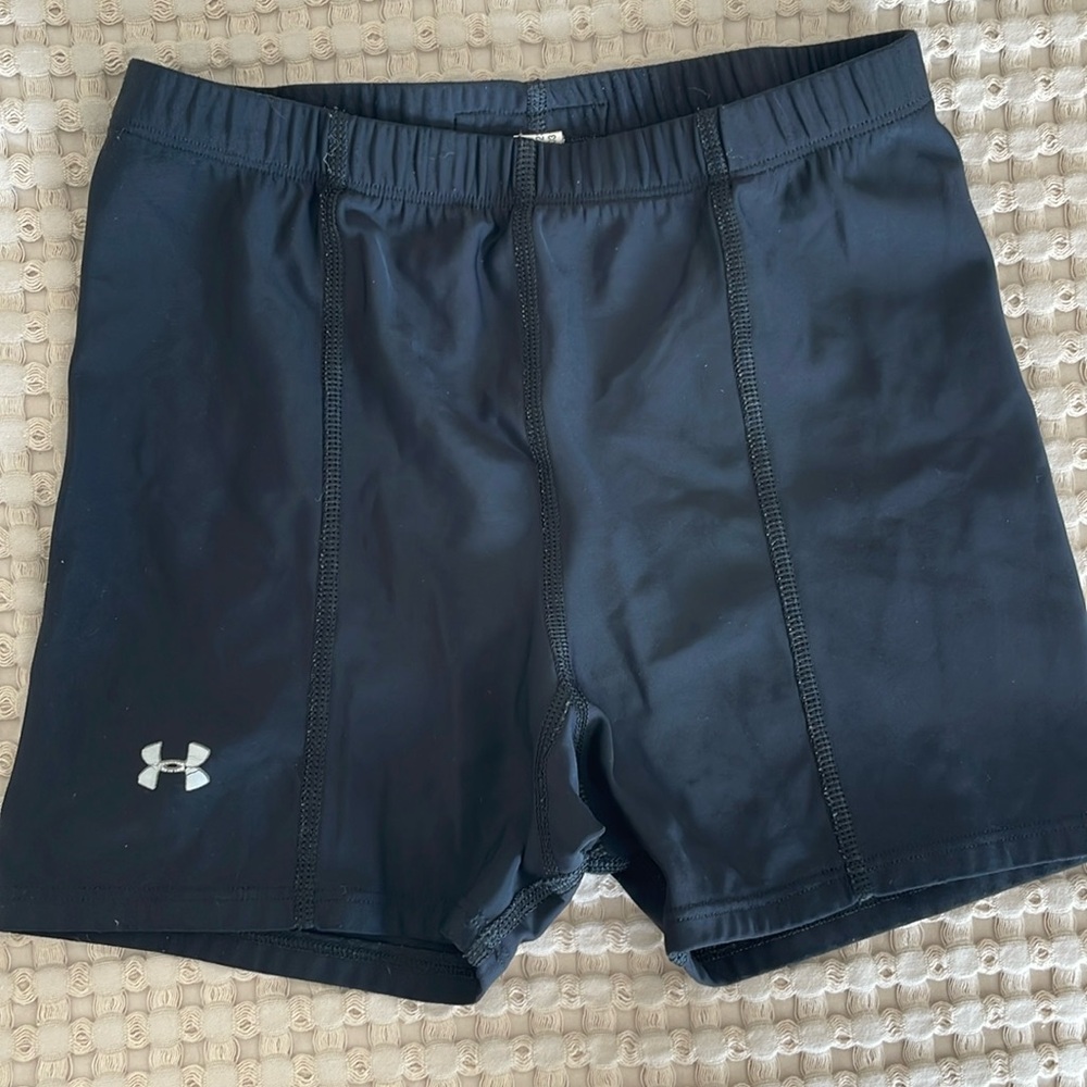 Under Armour black spandex shorts